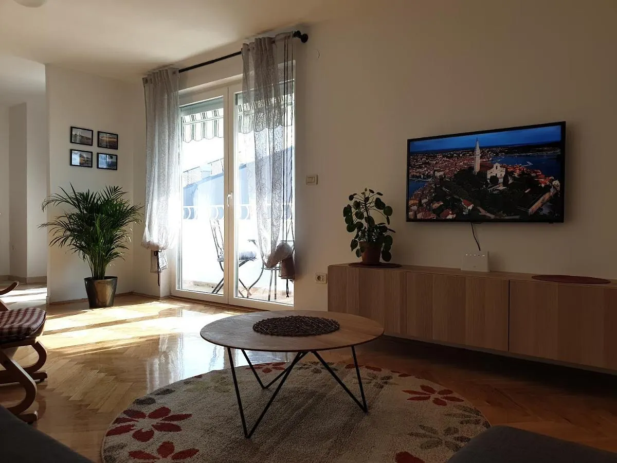 Apartment Maeistro By Privileggio Residence Rovinj